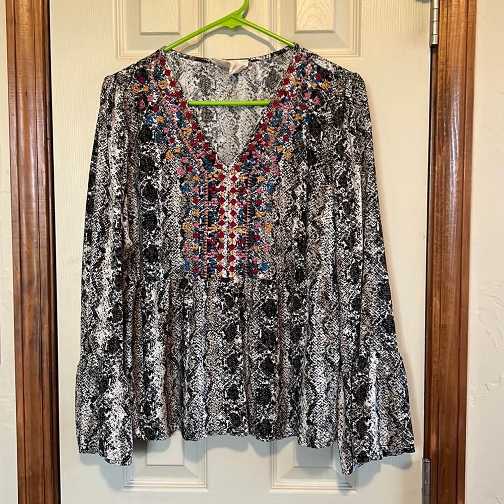 SAVANNA JANE LORRAINE BLOUSE Women’s Plus Sz L Embroidered Babydoll Snake Print